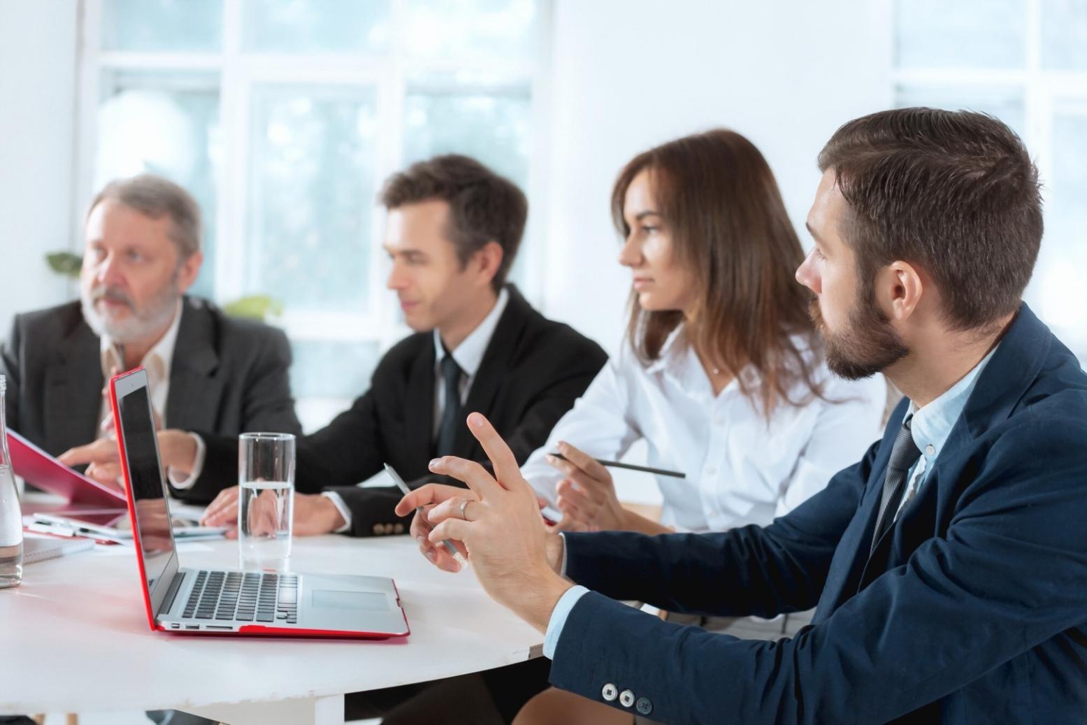 Consultation budgétaire personnalisée dans un environnement professionnel et bienveillant